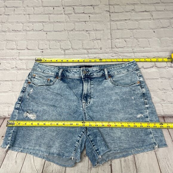 GAP Women 5" Short Cut Off Jean Shorts Size 14 Blue Denim M253 -10 - Picture 2 of 16
